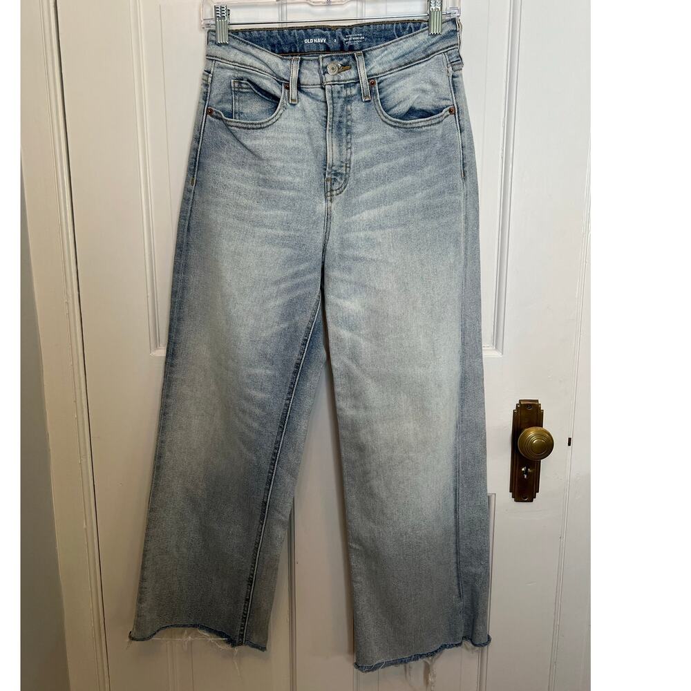 Old Navy Sky High Wide Leg Jeans Crop Light Wash Denim Secret Pockets Women's 2